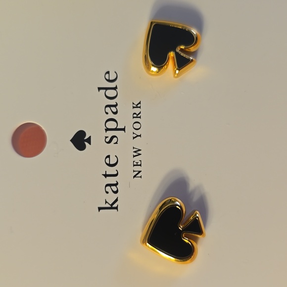 Kate Spade Black & Gold Plated Spade Earrings with  Gift Bag New - Picture 3 of 5